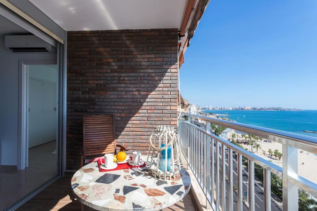 אליקאנטה Apartamento Con Vistas Al Mar Primera Linea De Playa Del Postiguet מראה חיצוני תמונה